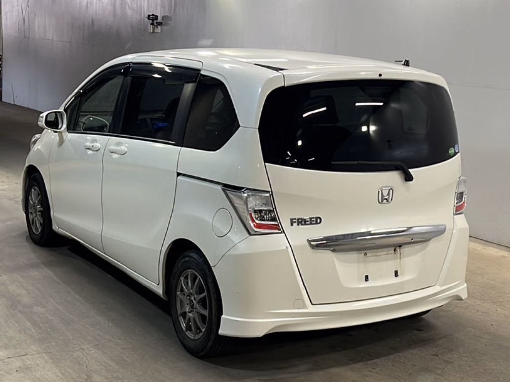 HONDA FREED