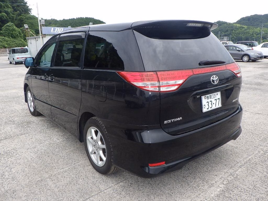 TOYOTA ESTIMA