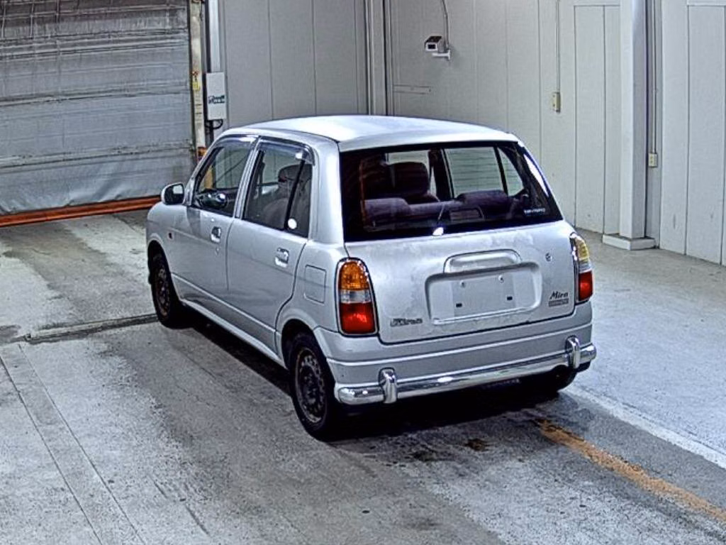 DAIHATSU MIRA GINO