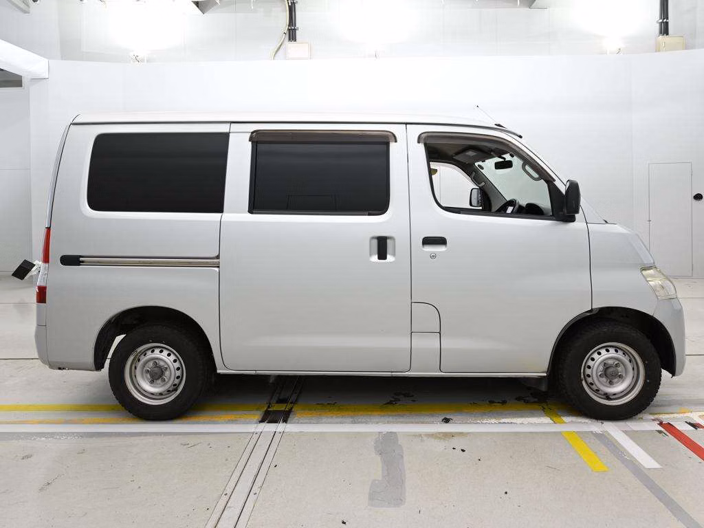 TOYOTA LITE ACE