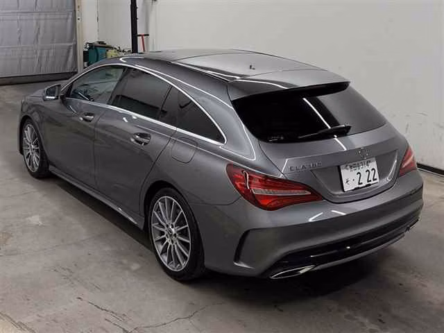 MERCEDES-BENZ CLA-CLASS