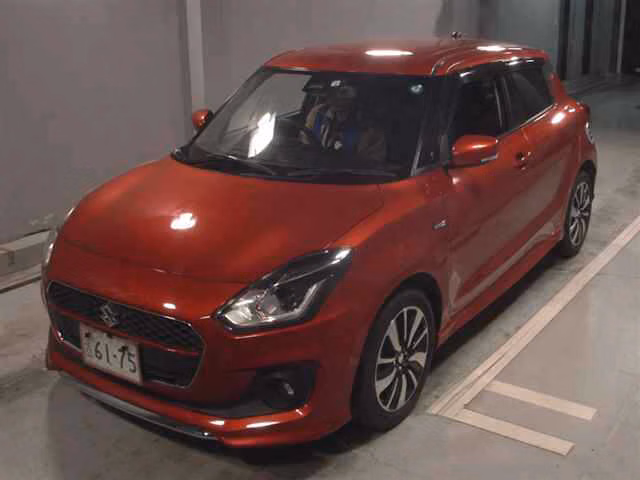SUZUKI SWIFT