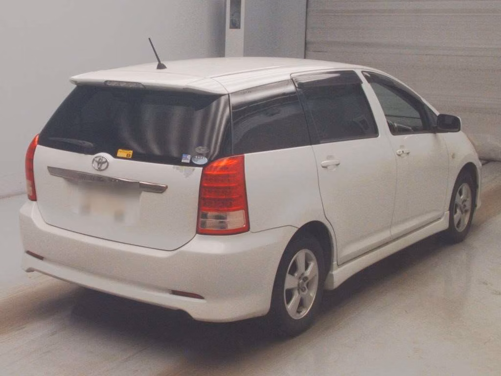 TOYOTA WISH