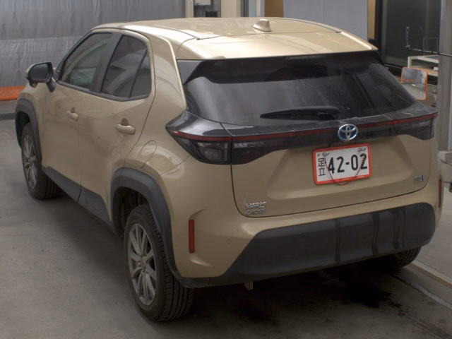 TOYOTA YARIS CROSS