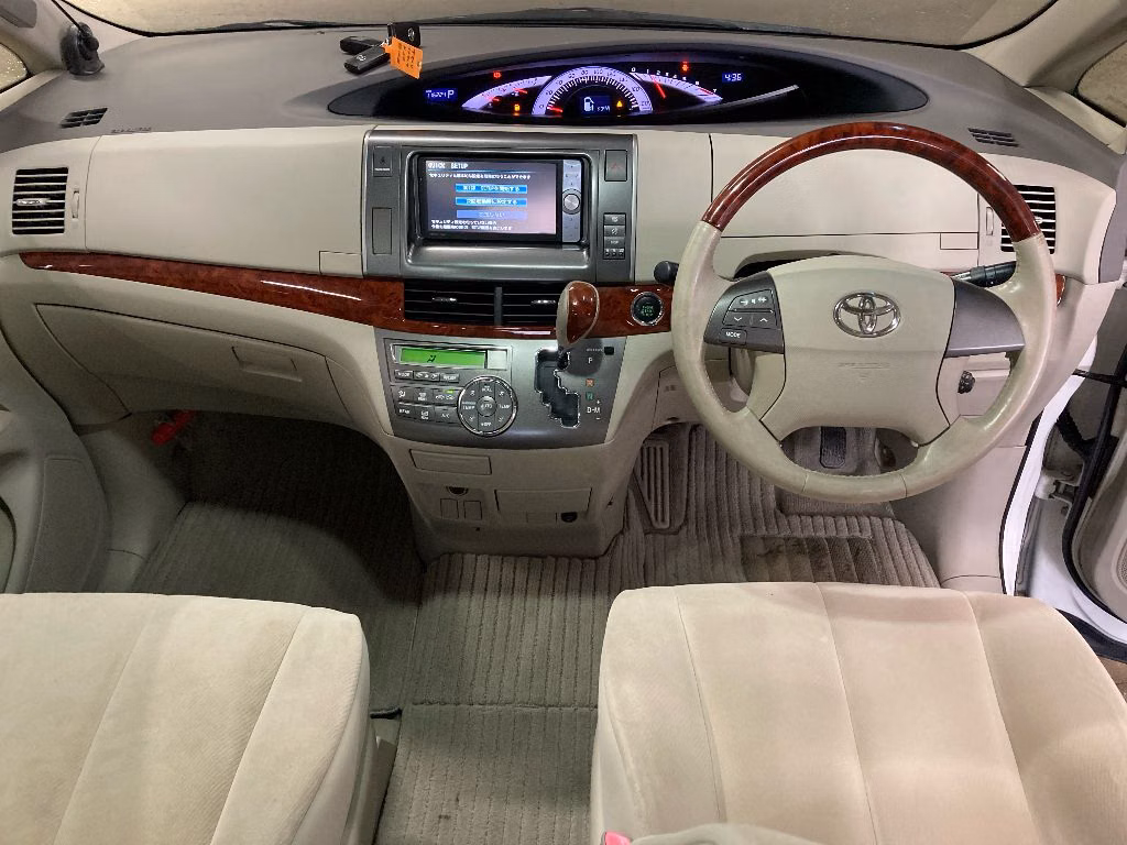 TOYOTA ESTIMA