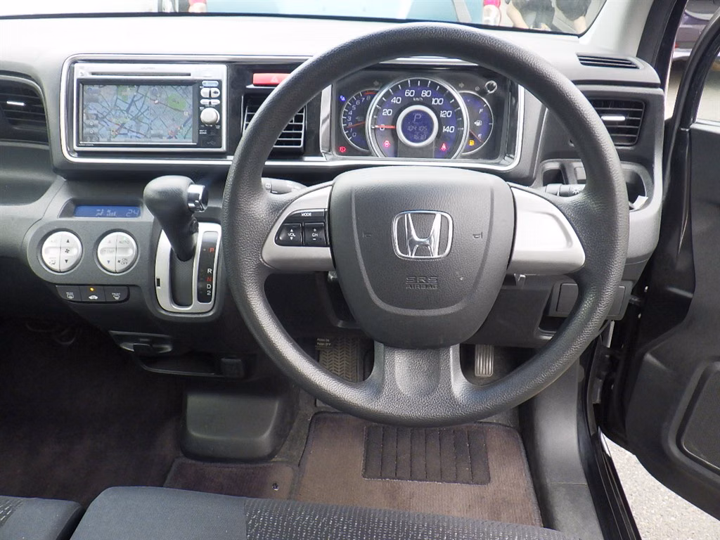 HONDA LIFE