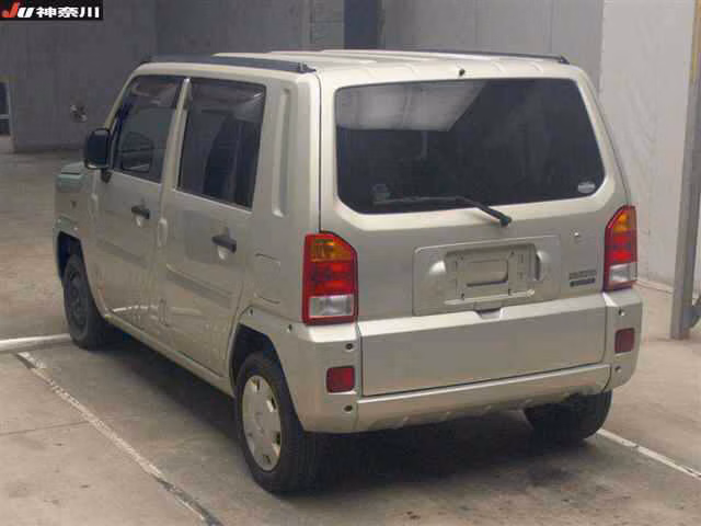 DAIHATSU NAKED
