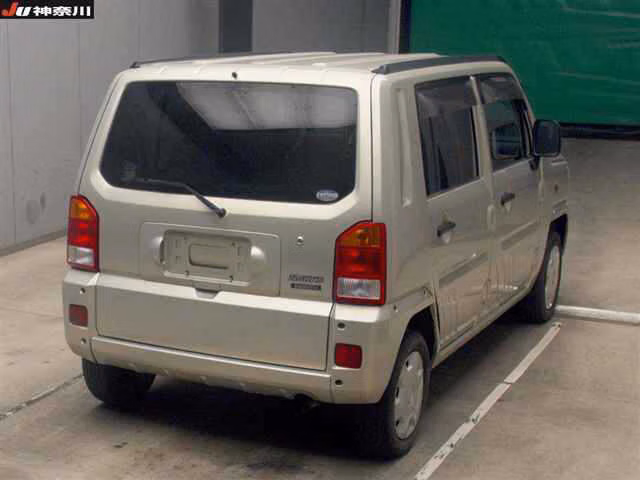 DAIHATSU NAKED