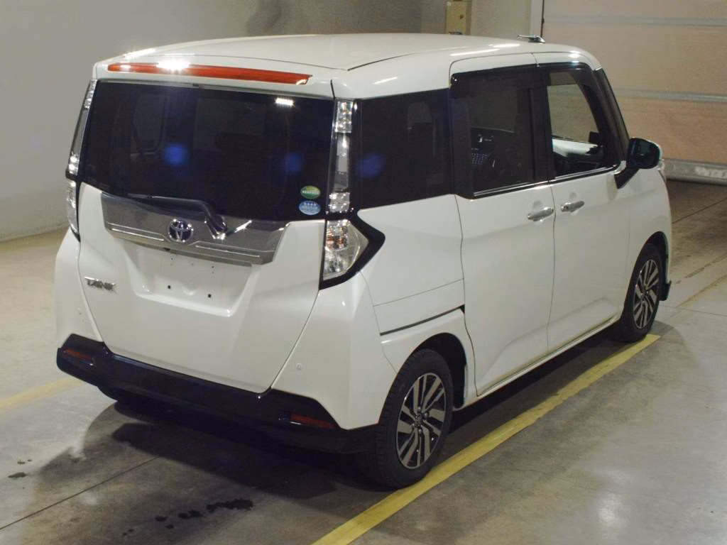 TOYOTA TANK