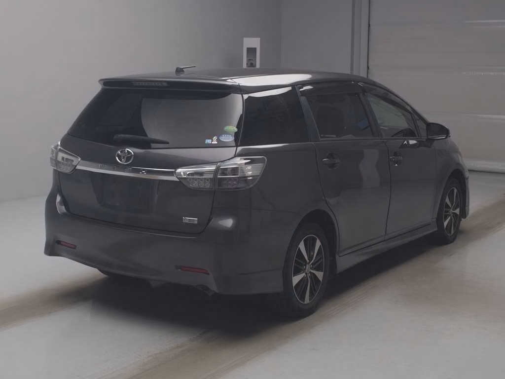 TOYOTA WISH