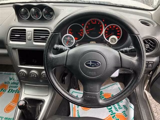 SUBARU IMPREZA