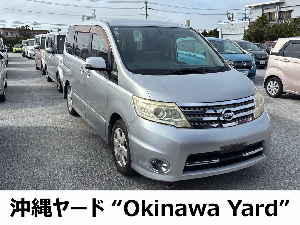 NISSAN SERENA