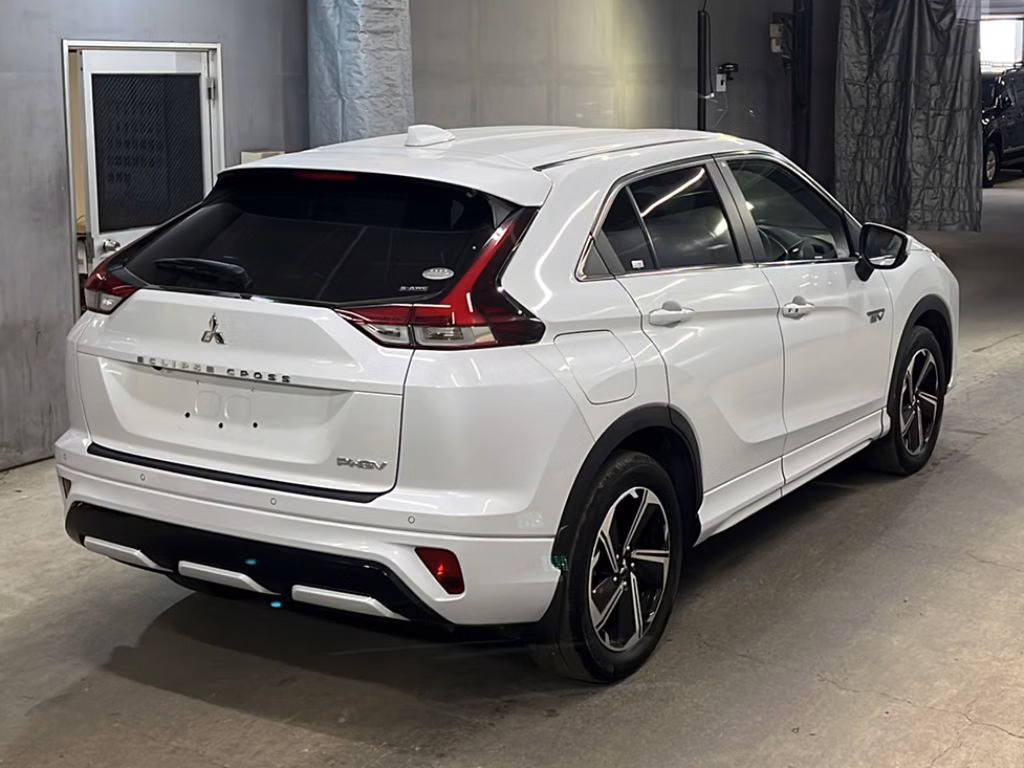 MITSUBISHI ECLIPSE CROSS