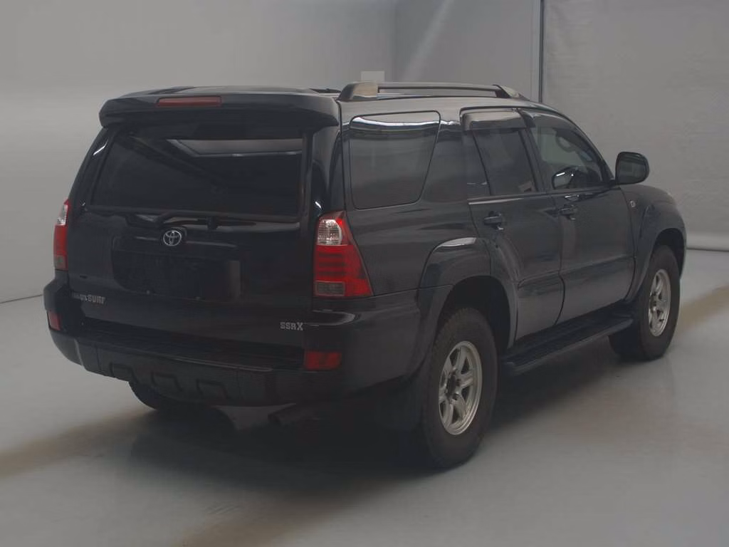 TOYOTA HILUX SURF