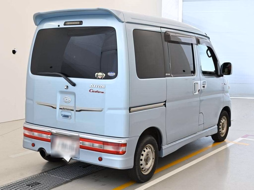 DAIHATSU ATRAI