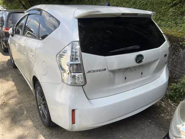 DAIHATSU MEBIUS