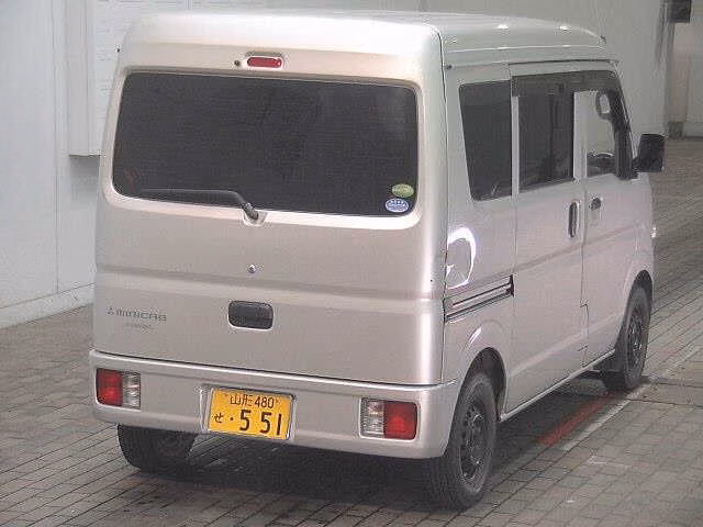 MITSUBISHI MINICAB