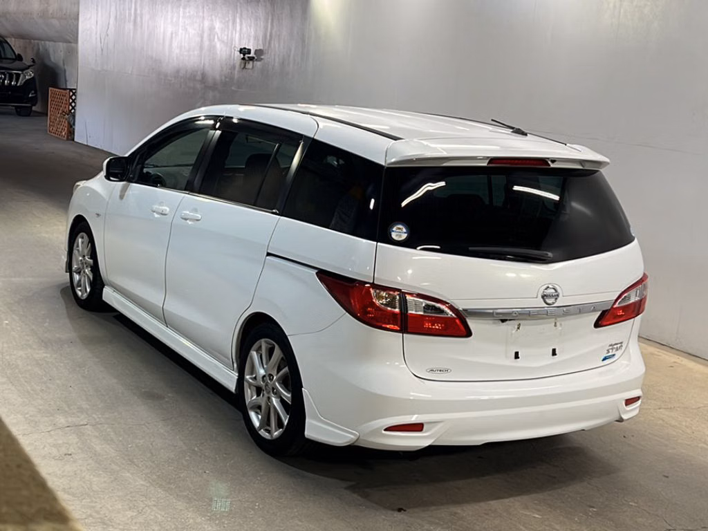NISSAN LAFESTA