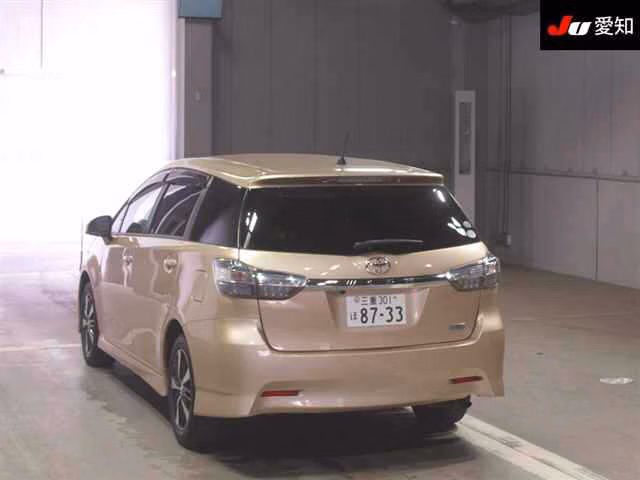 TOYOTA WISH