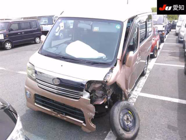 DAIHATSU ATRAI