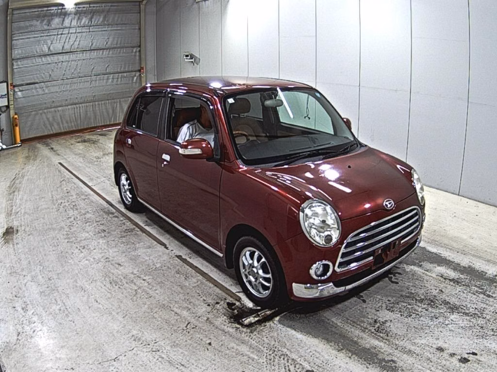DAIHATSU MIRA GINO