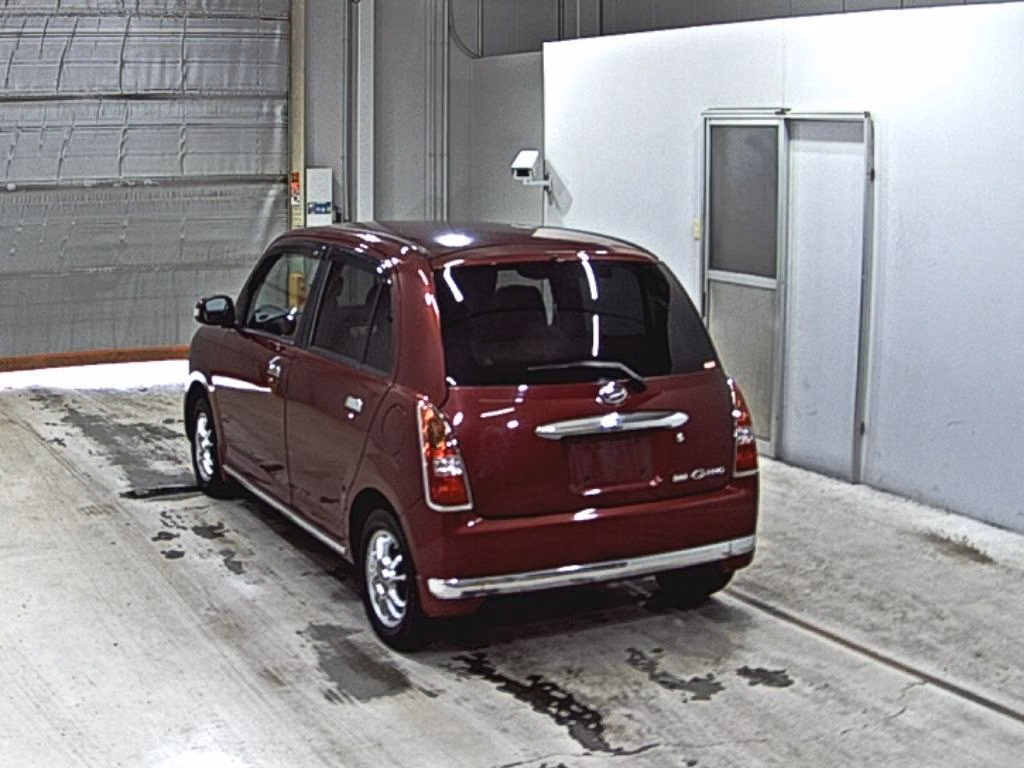 DAIHATSU MIRA GINO