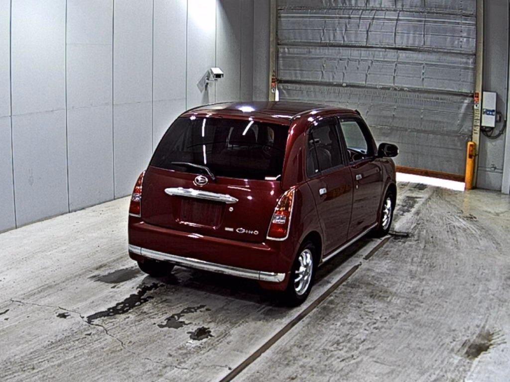 DAIHATSU MIRA GINO
