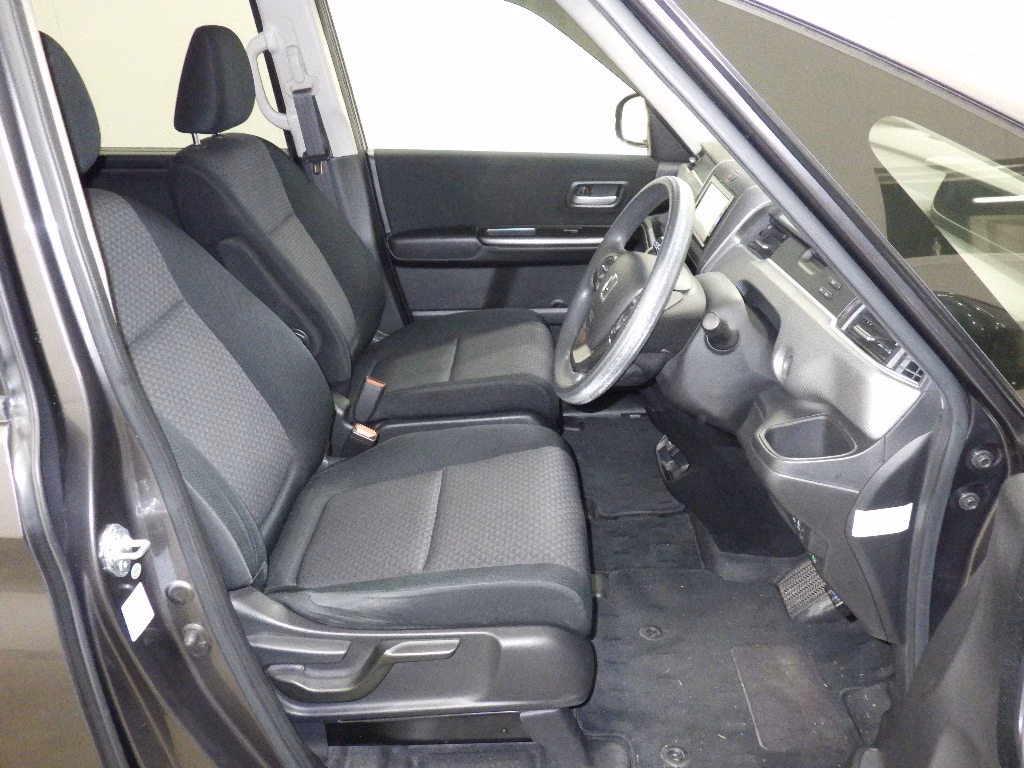 HONDA FREED+