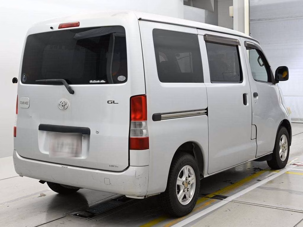 TOYOTA LITE ACE