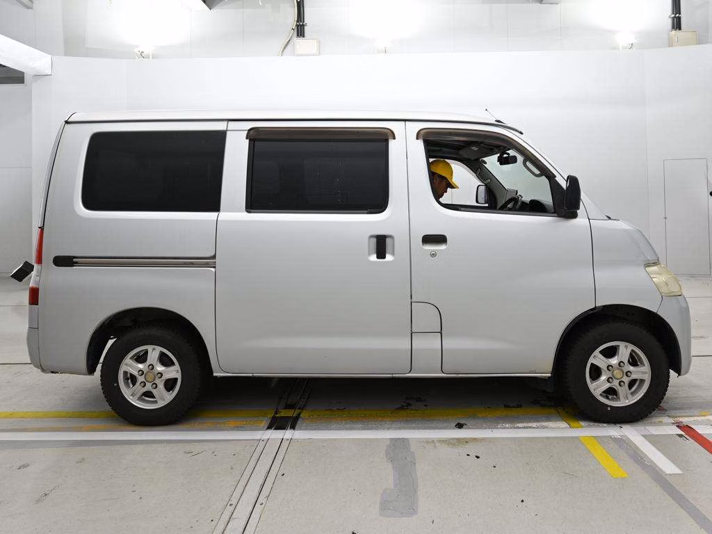 TOYOTA LITE ACE
