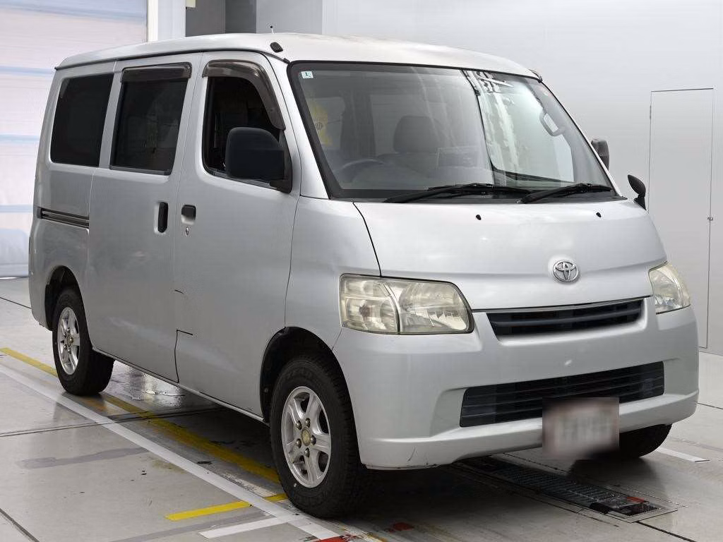 TOYOTA LITE ACE