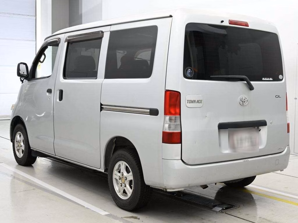 TOYOTA LITE ACE