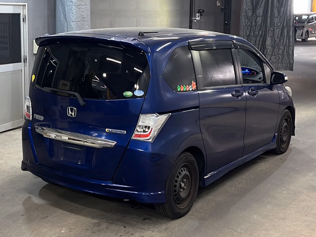 HONDA FREED