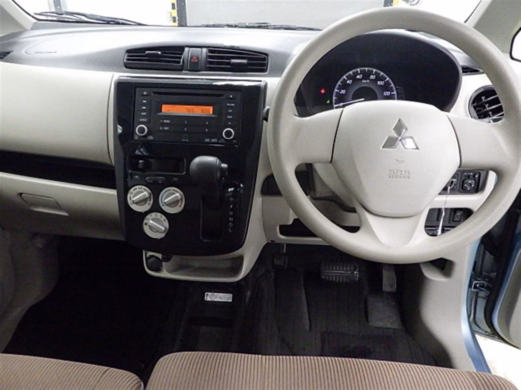 MITSUBISHI EK WAGON