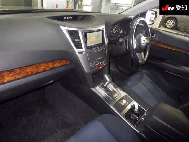 SUBARU OUTBACK