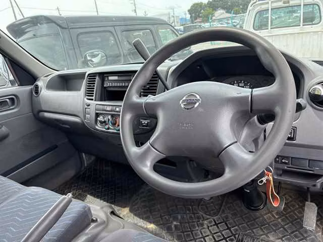 NISSAN CARAVAN