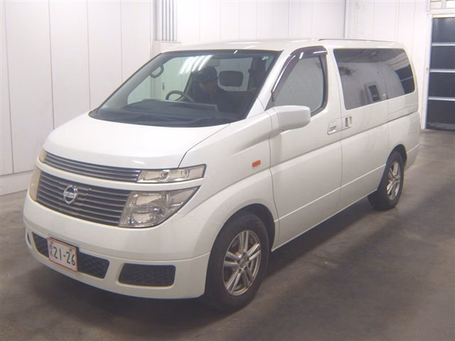 NISSAN ELGRAND