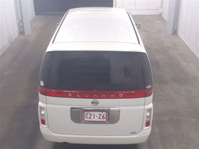 NISSAN ELGRAND