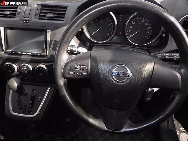 NISSAN LAFESTA