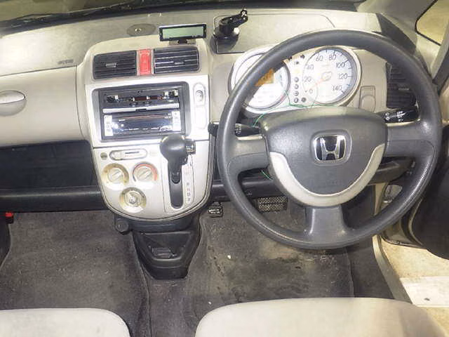 HONDA LIFE