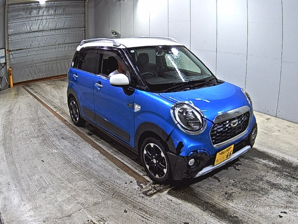 DAIHATSU CAST