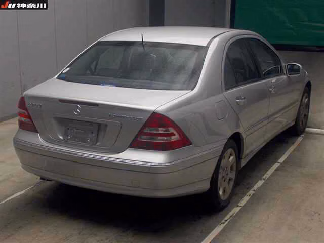MERCEDES-BENZ C-CLASS