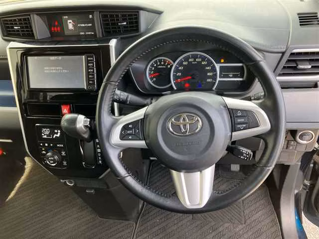 TOYOTA TANK