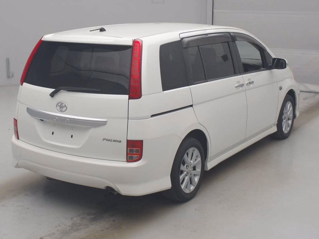 TOYOTA ISIS