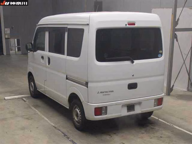 MITSUBISHI MINICAB