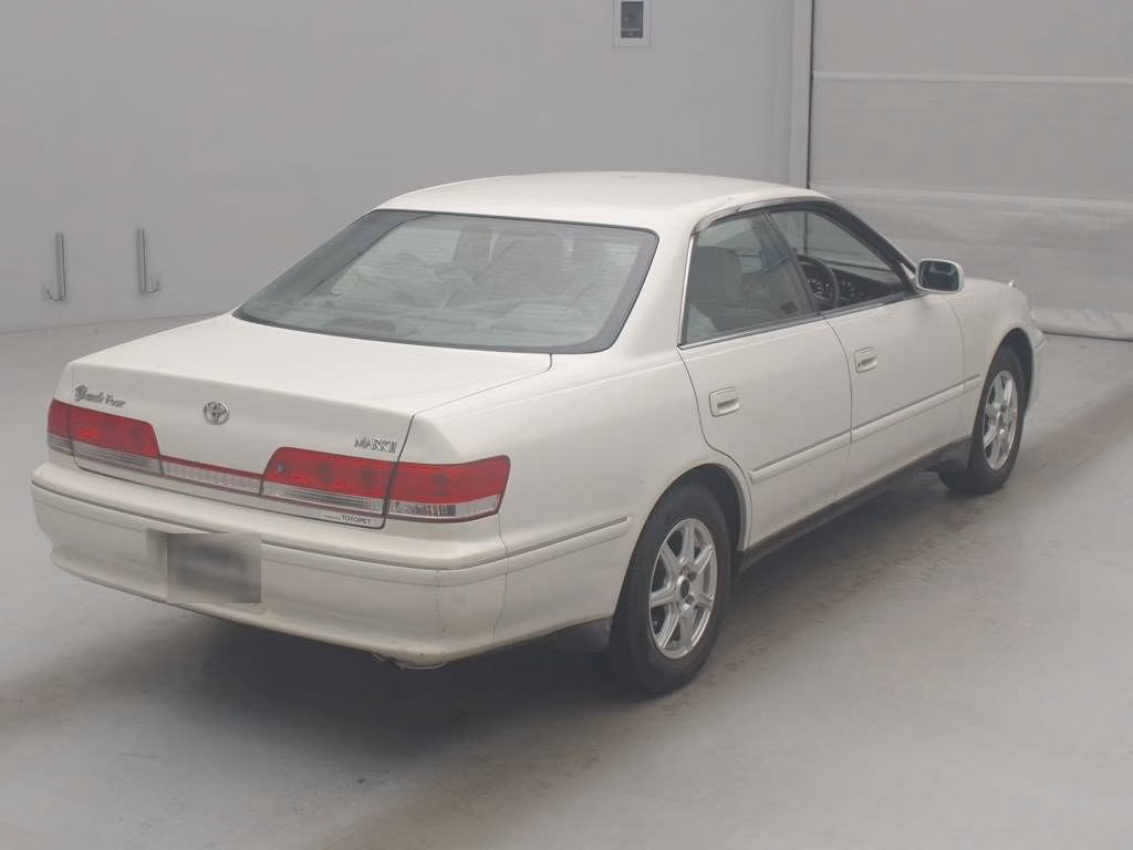 TOYOTA MARK II