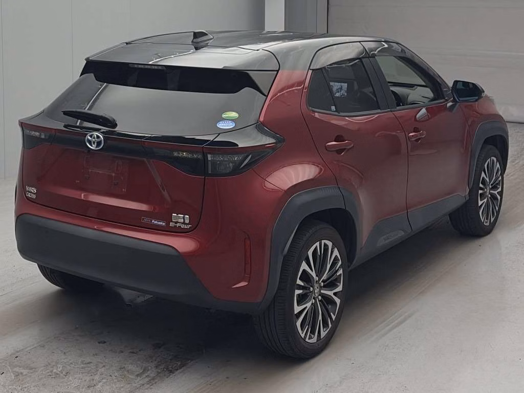 TOYOTA YARIS CROSS