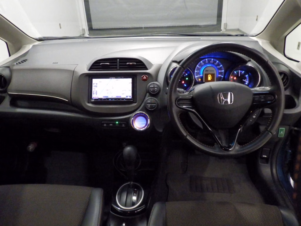 HONDA FIT SHUTTLE
