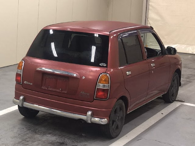 DAIHATSU MIRA GINO