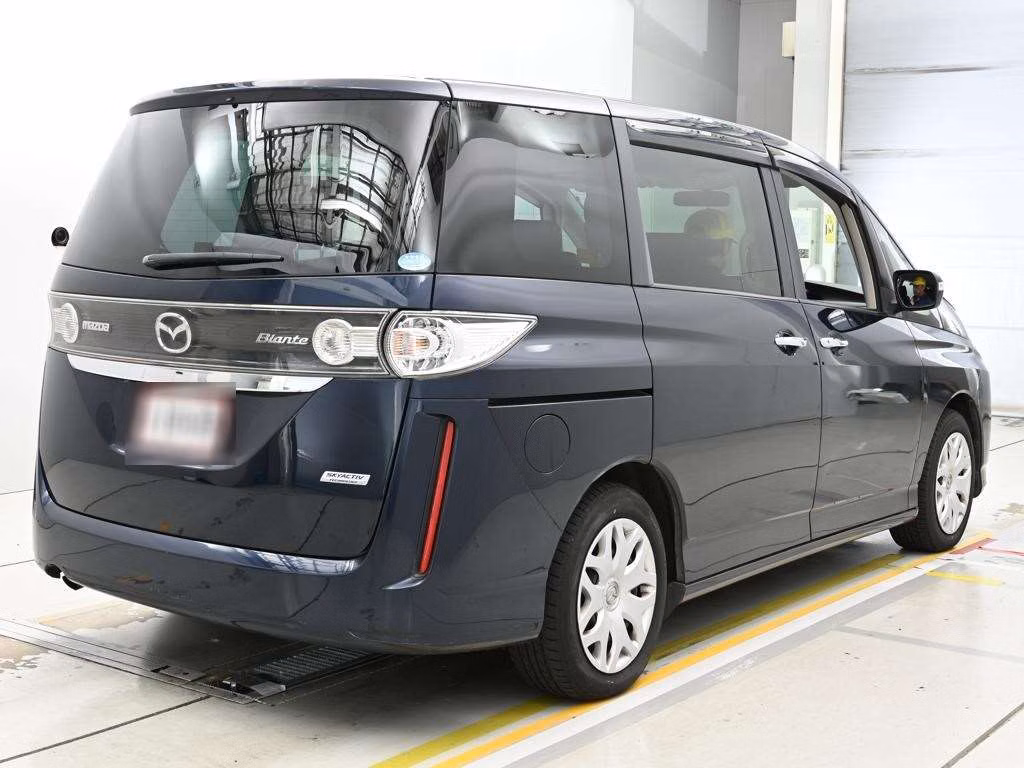 MAZDA BIANTE